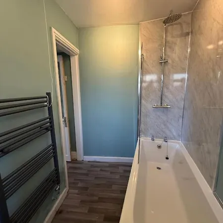 Foundry Place - Barrow In Style Holiday home *
